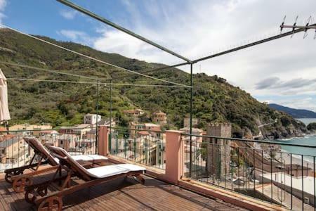 Apt. With An Exciting View Monterosso al Mare Bagian luar foto